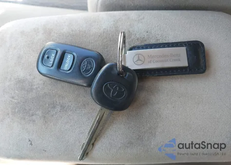 2006 Toyota Corolla Le z USA, uszkodzony, nr VIN 1NXBR32E86Z589000